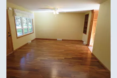 N8252 Frances Lane, Beaver Dam, WI 53916 - Photo 9