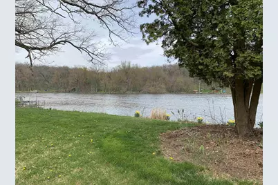 9697 N Blackhawk Drive, Edgerton, WI 53534 - Photo 5