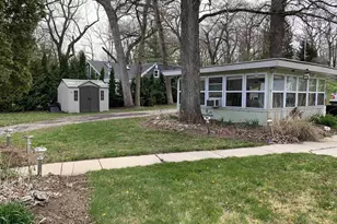 9697 N Blackhawk Dr, Edgerton, WI 53534 - Photo 1