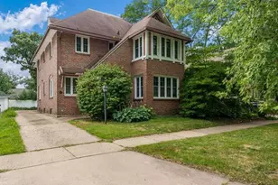 810 Chapin St, Beloit, WI 53511 - Photo 1