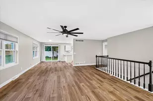 342 Blackberry Ln, DeForest, WI 53532 - Photo 7