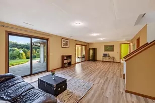 3129 Keith Bridge Cir, Mount Horeb, WI 53572 - Photo 23