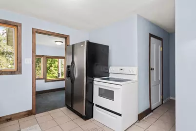 709 Beaver Street, Beaver Dam, WI 53916 - Photo 11