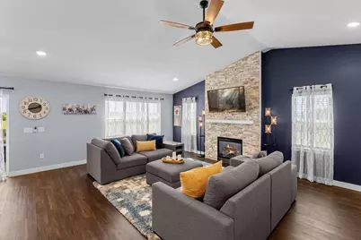 2070 Fawn Valley Court, Reedsburg, WI 53959 - Photo 15