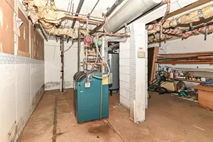4284 S Whitnall Ave, Milwaukee, WI 53207 - Photo 19
