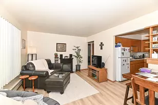 4284 S Whitnall Ave, Milwaukee, WI 53207 - Photo 3