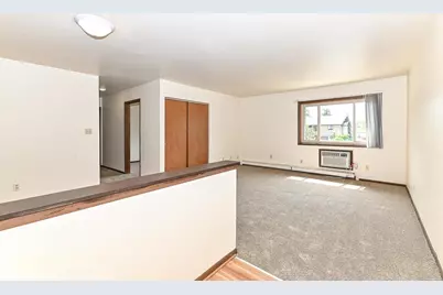 718 W Grange Avenue, Milwaukee, WI 53221 - Photo 3