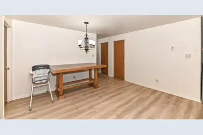 718 W Grange Avenue, Milwaukee, WI 53221 - Photo 21