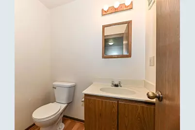 718 W Grange Avenue, Milwaukee, WI 53221 - Photo 11