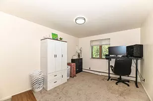 718 W Grange Ave, Milwaukee, WI 53221 - Photo 23