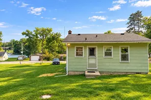 9439 N Rock River Dr, Edgerton, WI 53534 - Photo 3