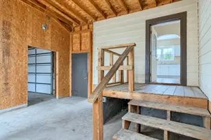 756 8th St, Beloit, WI 53511 - Photo 15