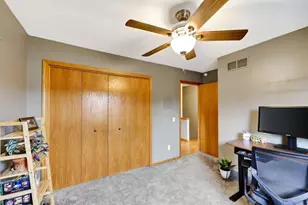 7126 Timberwood Dr, Madison, WI 53719 - Photo 25