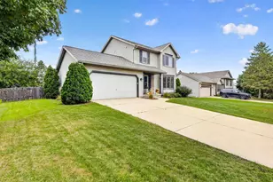 7126 Timberwood Dr, Madison, WI 53719 - Photo 3