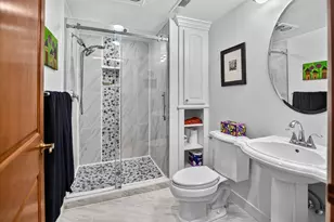 123 W Washington Ave, Madison, WI 53703 - Photo 35