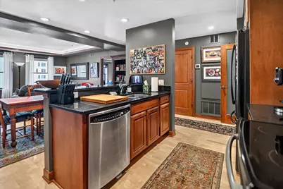 123 W Washington Avenue #706, Madison, WI 53703 - Photo 7