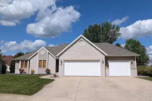 802 Chickadee Dr, Cambridge, WI 53523 - Photo 51