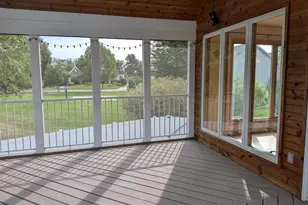 802 Chickadee Dr, Cambridge, WI 53523 - Photo 29