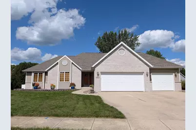 802 Chickadee Drive, Cambridge, WI 53523 - Photo 1