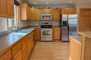 802 Chickadee Dr, Cambridge, WI 53523 - Photo 11