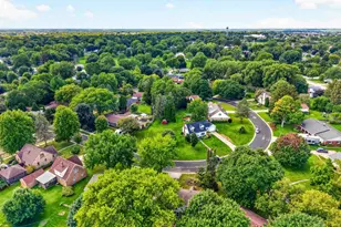 186 Hillcrest Cir, Sun Prairie, WI 53590 - Photo 41
