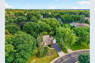 186 Hillcrest Circle, Sun Prairie, WI 53590 - Photo 37