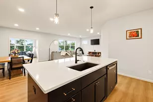 525 Fox Den Dr, Waunakee, WI 53597 - Photo 9