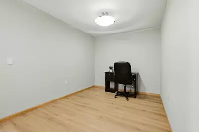 8206 Starr Grass Drive #204, Madison, WI 53719 - Photo 7