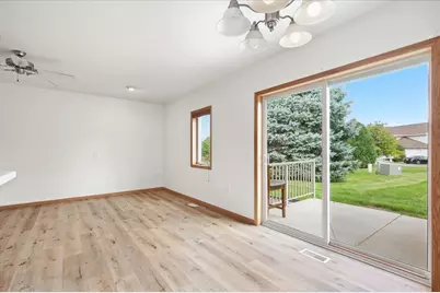 326 Alpine Meadows Circle, Oregon, WI 53575 - Photo 7