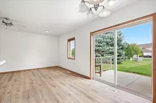 326 Alpine Meadows Circle, Oregon, WI 53575 - Photo 7