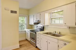 917 Emerson St, Beloit, WI 53511 - Photo 19