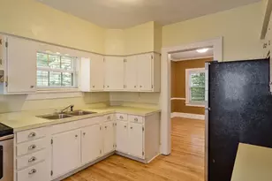 917 Emerson St, Beloit, WI 53511 - Photo 21