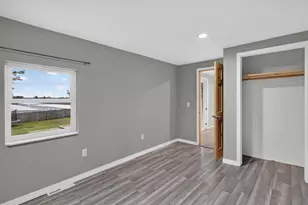 491 E Main St, Janesville, WI 53536 - Photo 17
