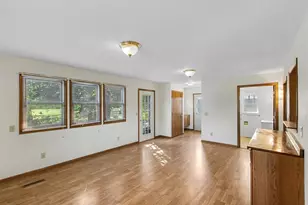 S9612 Center St, Prairie Du Sac, WI 53578 - Photo 25