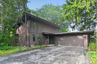 5519 Pheasant Hill Road, Monona, WI 53716 - Photo 3