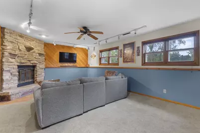 6682 Glenview Road, DeForest, WI 53532 - Photo 9
