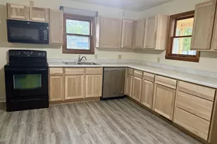 209 S Ohio St, Prairie Du Chien, WI 53821 - Photo 9