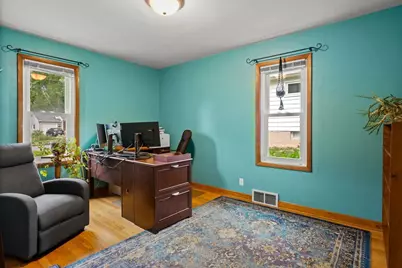 1650 Mayfield Lane, Madison, WI 53704 - Photo 17