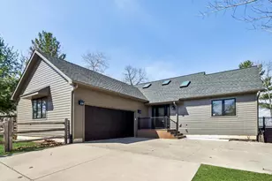 54 Look Out Rdg, Lake Delton, WI 53965 - Photo 7