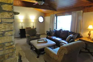 W10612 Hickory Ln, Fox Lake, WI 53933 - Photo 5