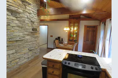 W10612 Hickory Lane, Fox Lake, WI 53933 - Photo 9