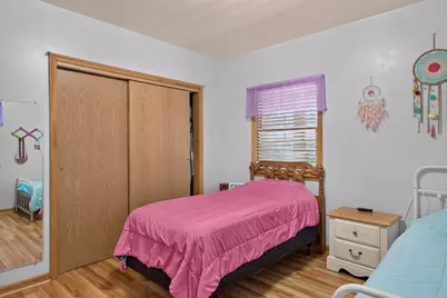 1126 W 6th Avenue, Oshkosh, WI 54902 - Photo 15