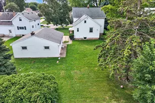 1126 W 6th Ave, Oshkosh, WI 54902 - Photo 51
