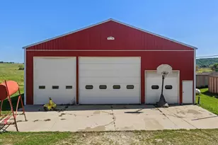 S4452 Grote Hill Rd, Reedsburg, WI 53959 - Photo 7