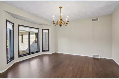 7370 Wilburn Road, Sun Prairie, WI 53590 - Photo 7