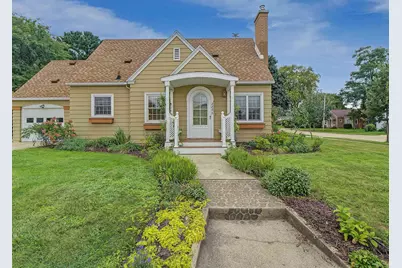 2425 7th Street, Monroe, WI 53566 - Photo 3