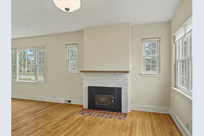 2425 7th Street, Monroe, WI 53566 - Photo 7