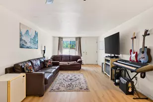 4405 Dwight Dr, Madison, WI 53704 - Photo 33