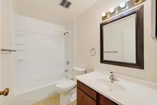 4405 Dwight Dr, Madison, WI 53704 - Photo 21