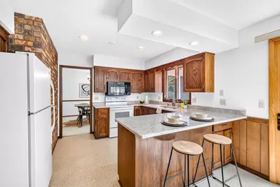 610 Walnut Grove Drive, Madison, WI 53717 - Photo 19